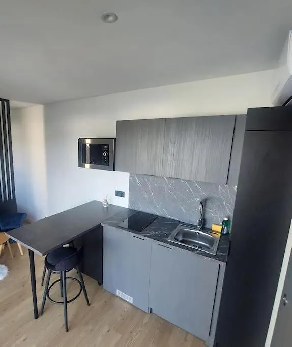 Apartment Studio Privatif Independant Saint-Thurial